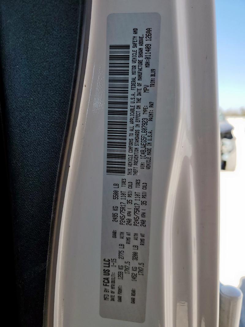 1C4BJWEG5FL607923 - 2015 JEEP WRANGLER U SAHARA WHITE photo 13