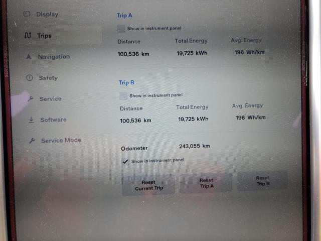 5YJSA1E21GF151382 - 2016 TESLA MODEL S BLUE photo 9