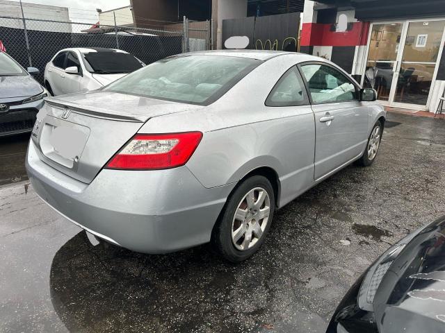 2HGFG1B60AH522493 - 2010 HONDA CIVIC LX SILVER photo 4