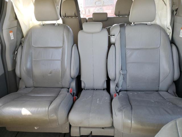 5TDYK3DC8GS723282 - 2016 TOYOTA SIENNA XLE BLACK photo 18