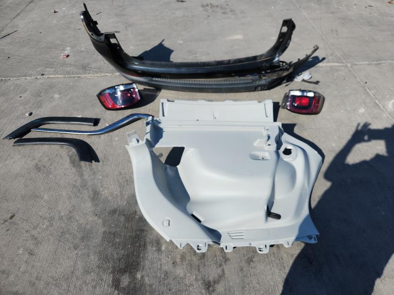 3C4NJCBB7LT252659 - 2020 JEEP COMPASS LATITUDE BLACK photo 13