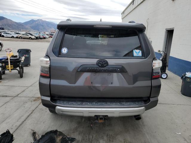 JTEBU5JR2K5717122 - 2019 TOYOTA 4RUNNER SR5/SR5 PREMIUM გრაფიტი ფოტო 6