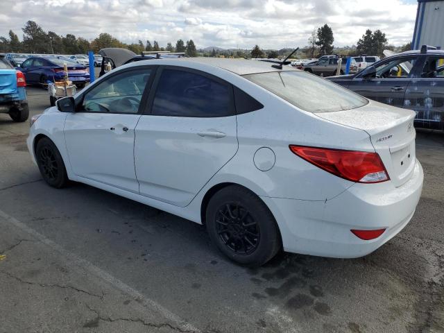 KMHCT4AE1HU388166 - 2017 HYUNDAI ACCENT SE თეთრი ფოტო 2