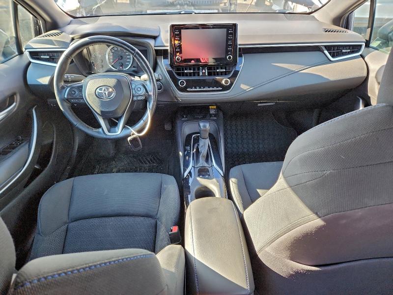 5YFB4RBE2LP011361 - 2020 TOYOTA COROLLA SE BLACK photo 8