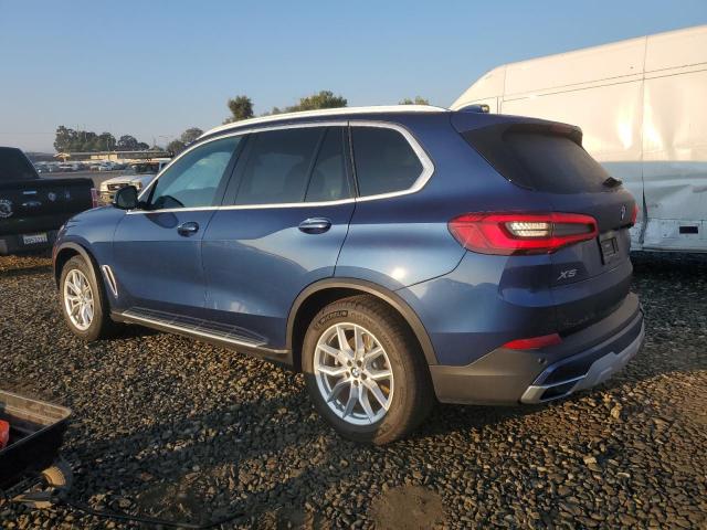 5UXCR6C56KLK86837 - 2019 BMW X5 XDRIVE40I BLUE photo 2