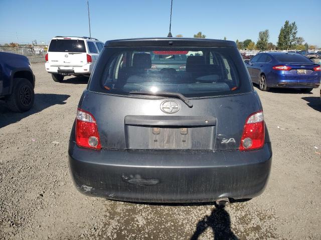 JTKKT604860167049 - 2006 TOYOTA SCION XA GRAY photo 6