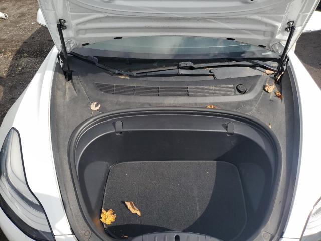 5YJ3E1EB6JF135209 - 2018 TESLA MODEL 3 Ақ фото 11