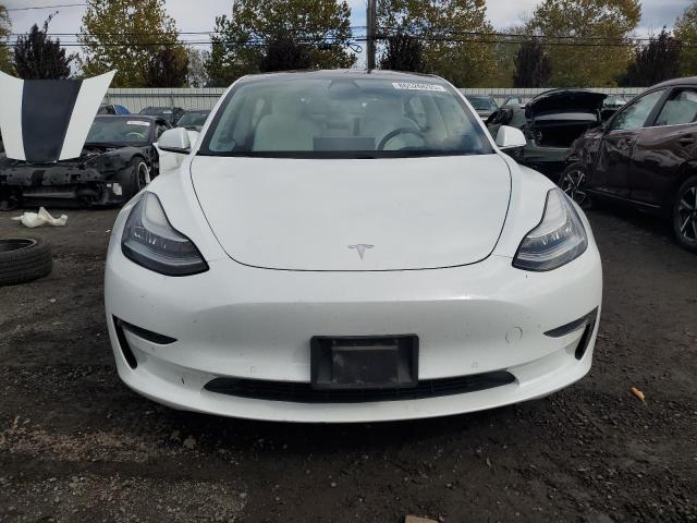 5YJ3E1EB6JF135209 - 2018 TESLA MODEL 3 Ақ фото 5