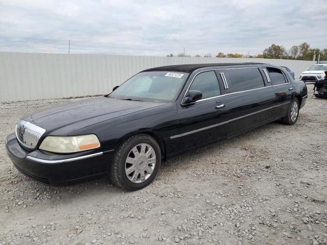 2005 LINCOLN TOWN CAR EXECUTIVE, 