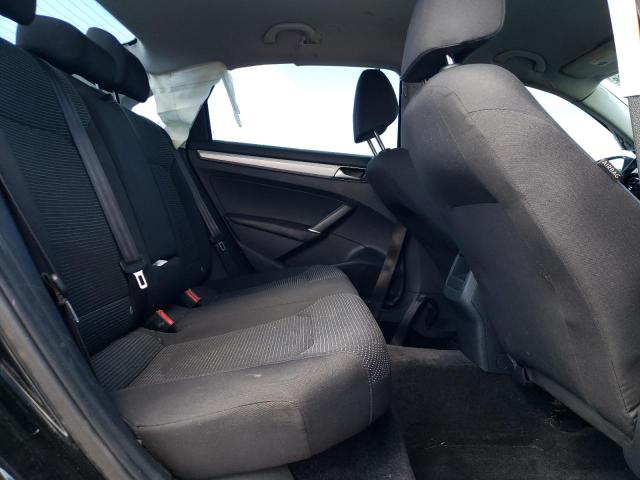 1VWAS7A36GC048639 - 2016 VOLKSWAGEN PASSAT S Черный фото 10