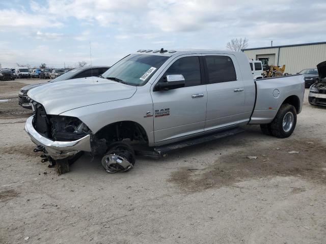 3C63RRLL7JG114126 - 2018 RAM 3500 SLT SILVER photo 1