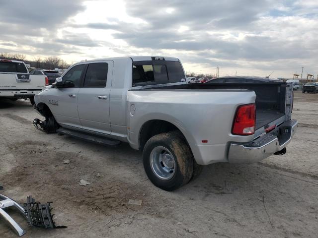 3C63RRLL7JG114126 - 2018 RAM 3500 SLT SILVER photo 2