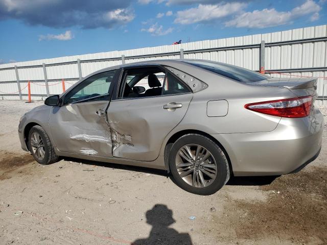 4T1BF1FK6HU793519 - 2017 TOYOTA CAMRY LE Braun Foto 2