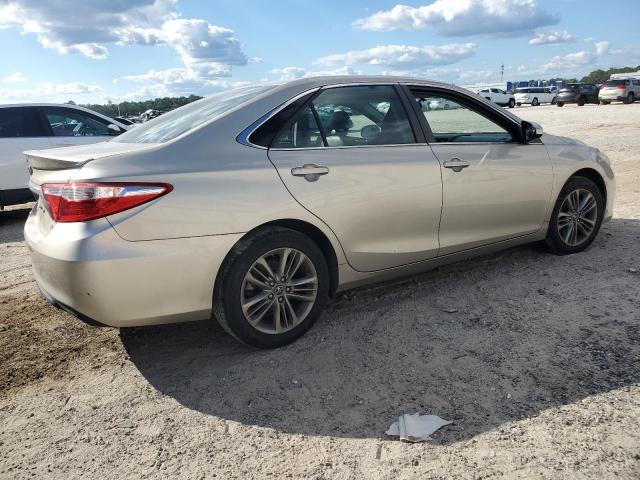 4T1BF1FK6HU793519 - 2017 TOYOTA CAMRY LE Braun Foto 3