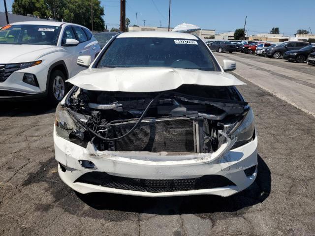 WDDSJ4EB8FN198268 - 2015 MERCEDES-BENZ CLA 250 白色 照片 5