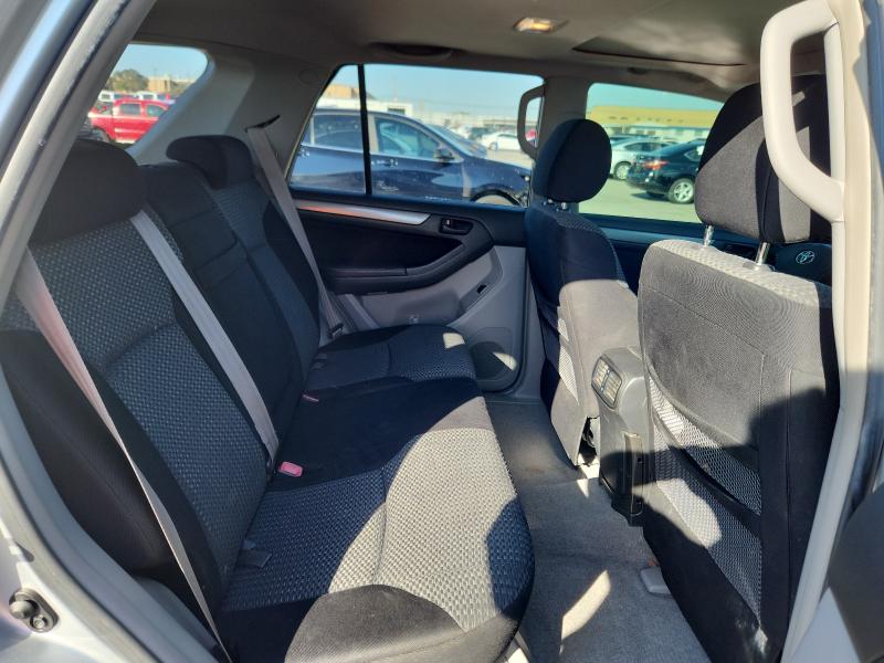 JTEZU14R878087616 - 2007 TOYOTA 4RUNNER SR5 银色 照片 11