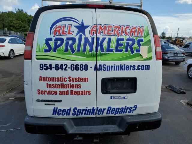 1GCWGAFFXH1326661 - 2017 CHEVROLET EXPRESS G2 WHITE photo 6