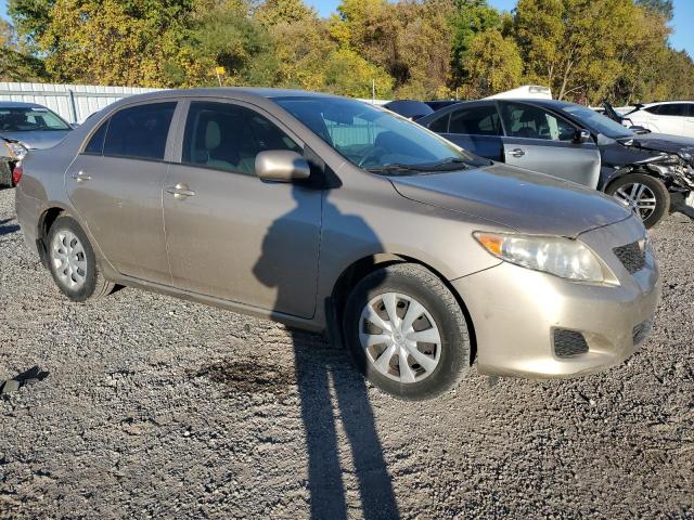 2T1BU40EX9C155383 - 2009 TOYOTA COROLLA BASE ذهبي صورة 4