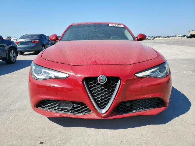 ZARFAEBN5J7581801 - 2018 ALFA ROMEO GIULIA 红色 照片 5