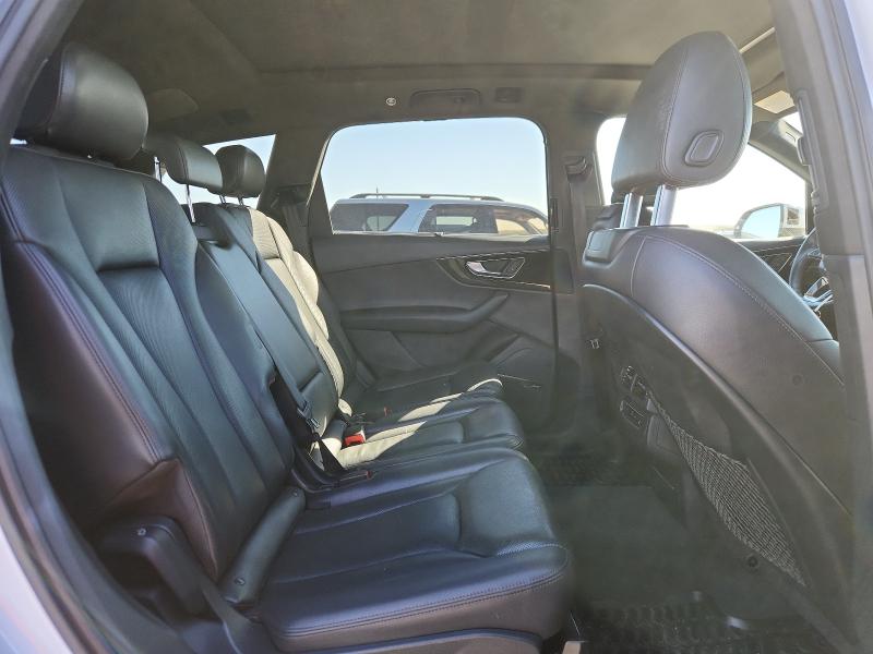 WA1LHAF7XHD059832 - 2017 AUDI Q7 PREMIUM PLUS Белый фото 11