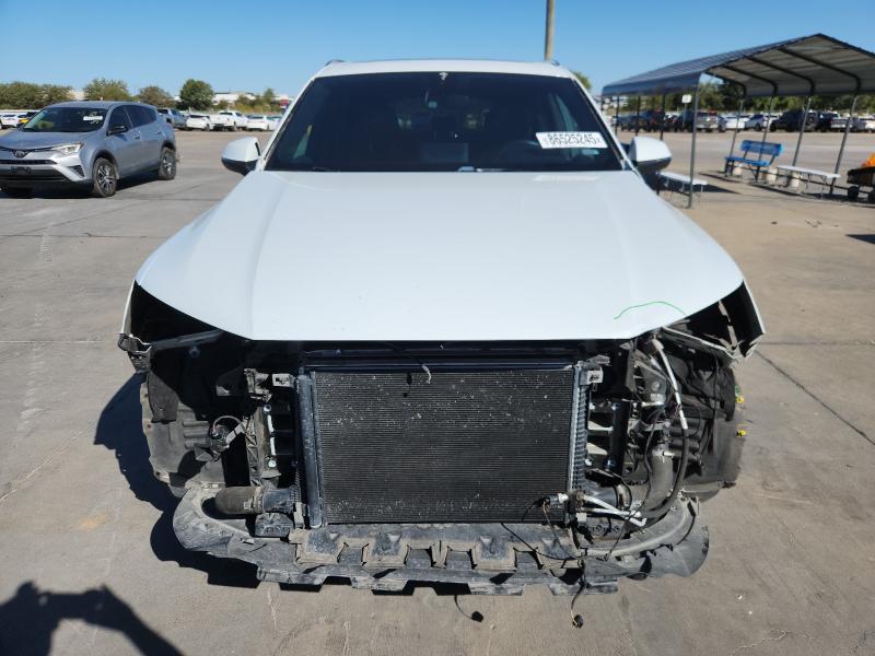 WA1LHAF7XHD059832 - 2017 AUDI Q7 PREMIUM PLUS Белый фото 5