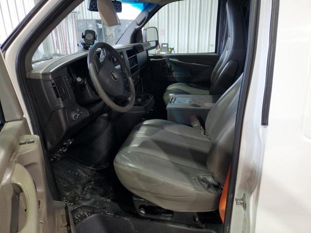 1GCWGFCA2E1161304 - 2014 CHEVROLET EXPRESS G2 WHITE photo 7