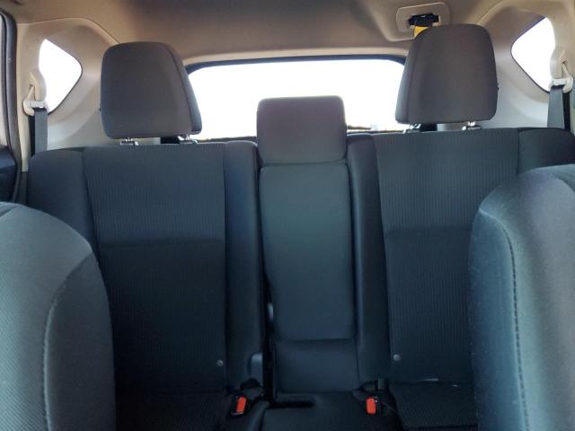 2T3ZFREVXHW336325 - 2017 TOYOTA RAV4 LE Silber Foto 10