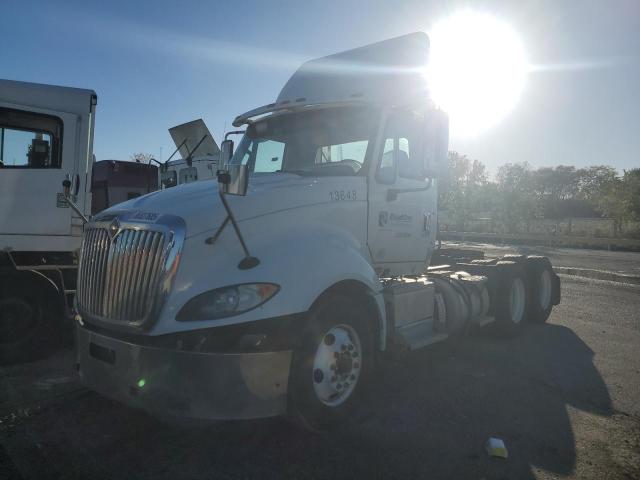 3HSDJAPRXFN119187 - 2015 INTERNATIONAL PROSTAR WHITE photo 2