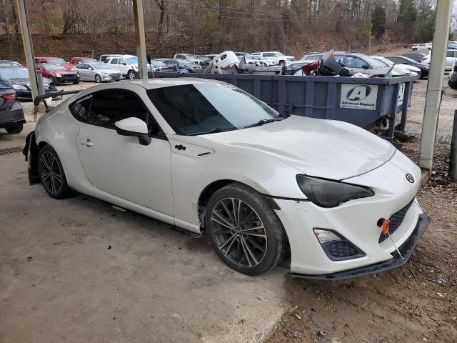 JF1ZNAA1XD2721917 - 2013 TOYOTA SCION FR-S WHITE photo 4