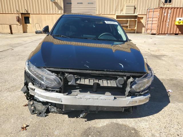 1HGCV1F49JA241065 - 2018 HONDA ACCORD EX BLACK photo 5