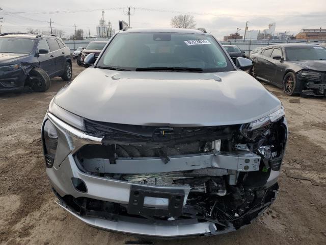 KL77LHE21RC141263 - 2024 CHEVROLET TRAX 1LT 银色 照片 5