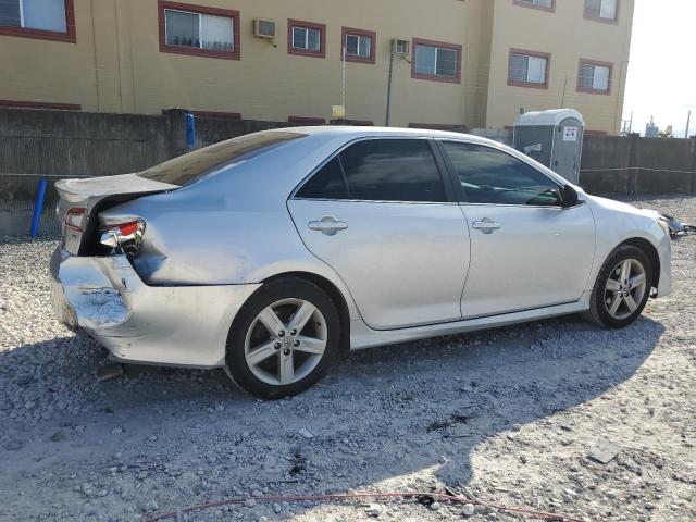 4T1BF1FK8EU823891 - 2014 TOYOTA CAMRY L SILVER photo 3