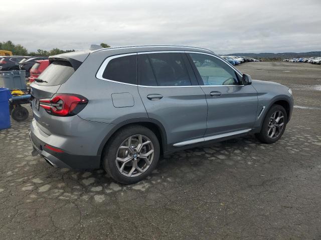 WBX57DP04PN194210 - 2023 BMW X3 XDRIVE30I 银色 照片 3