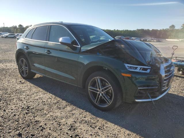 WA1C4BFY1J2064445 - 2018 AUDI SQ5 PRESTIGE GREEN photo 4