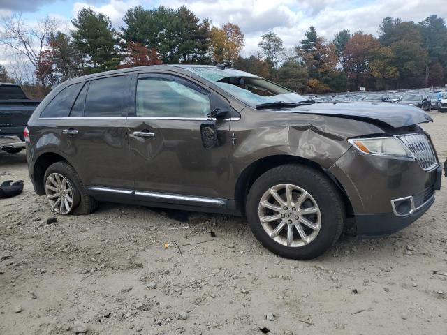 2LMDJ8JK8BBJ27979 - 2011 LINCOLN MKX BROWN photo 4