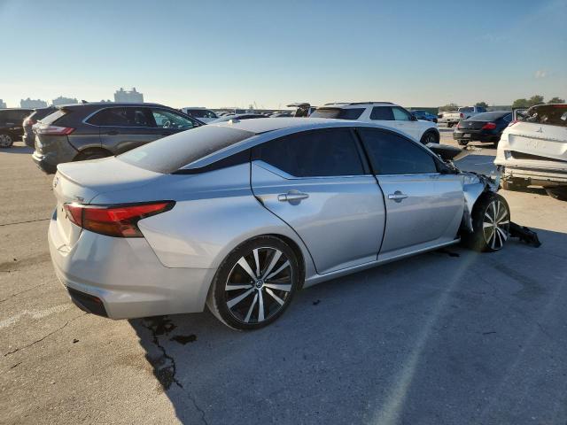 1N4BL4CV9NN401626 - 2022 NISSAN ALTIMA SR SILVER photo 3