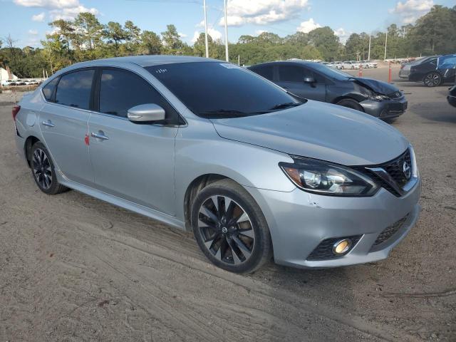 3N1AB7AP6HY264671 - 2017 NISSAN SENTRA S 银色 照片 4