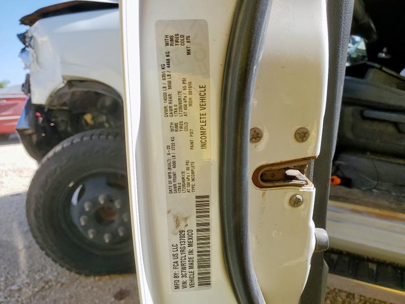 3C7WRTCL1RG137029 - 2024 RAM 3500 Biały zdjęcie 12