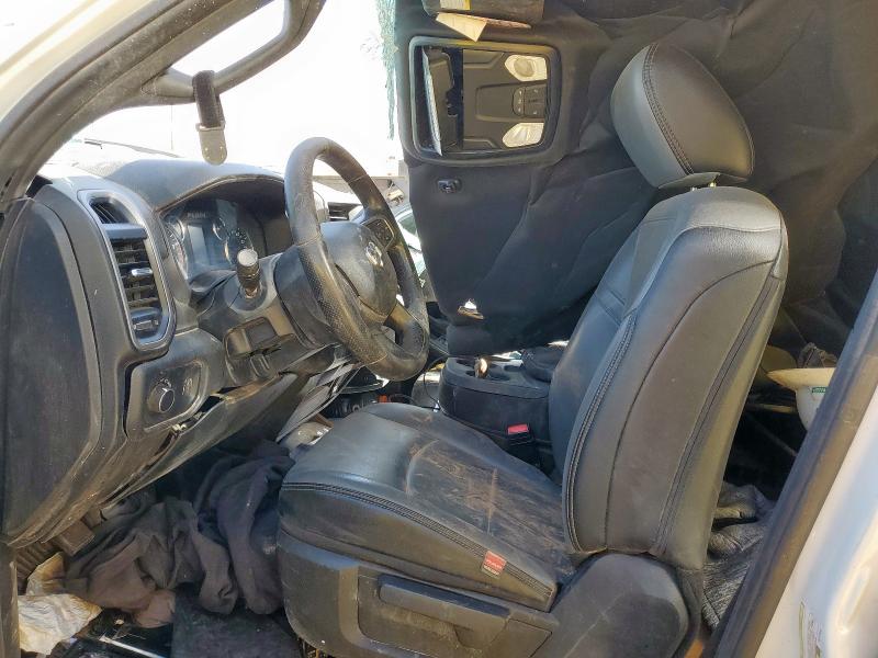 3C7WRTCL1RG137029 - 2024 RAM 3500 Biały zdjęcie 7