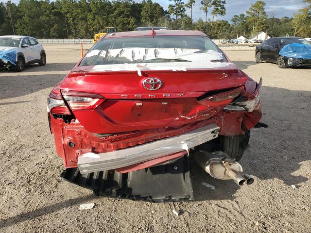 4T1G11AK8NU043580 - 2022 TOYOTA CAMRY SE RED photo 6