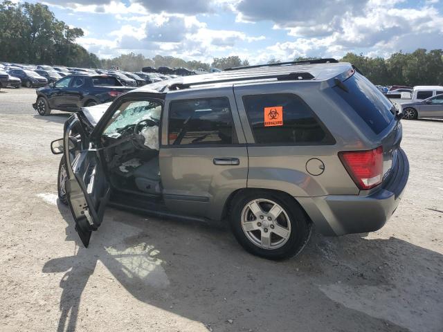 1J8GR48KX7C602147 - 2007 JEEP GRAND CHER LAREDO ნაცრისფერი ფოტო 2