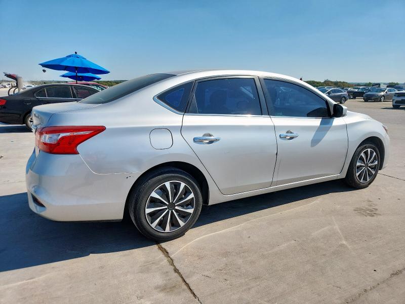 3N1AB7AP2KY349756 - 2019 NISSAN SENTRA S 银色 照片 3