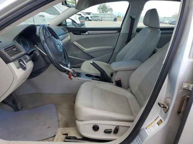 1VWBN7A33EC068937 - 2014 VOLKSWAGEN PASSAT SE Արծաթագույն լուսանկար 7