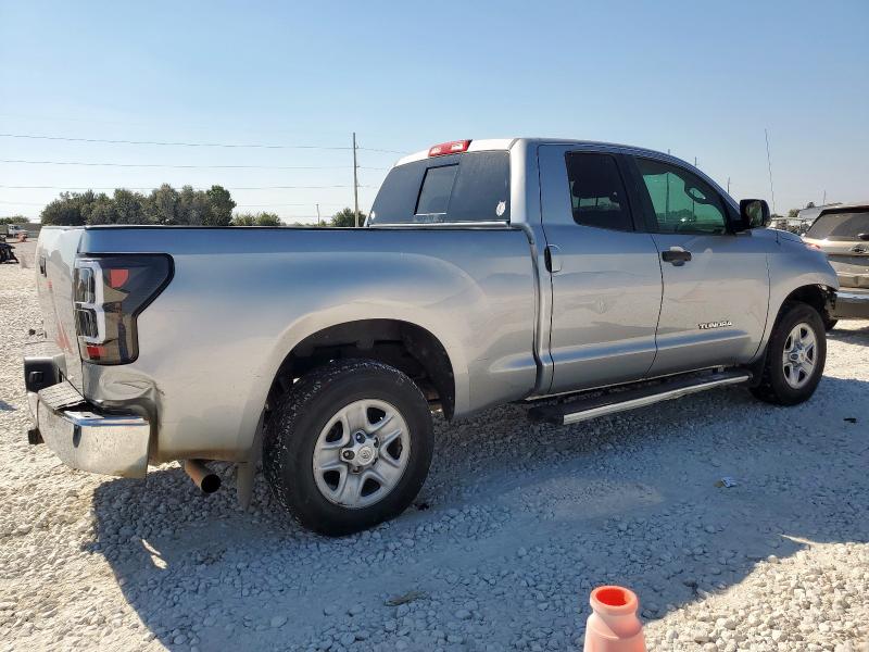 5TFRM5F13CX037158 - 2012 TOYOTA TUNDRA DOUBLE CAB SR5 SILVER photo 3