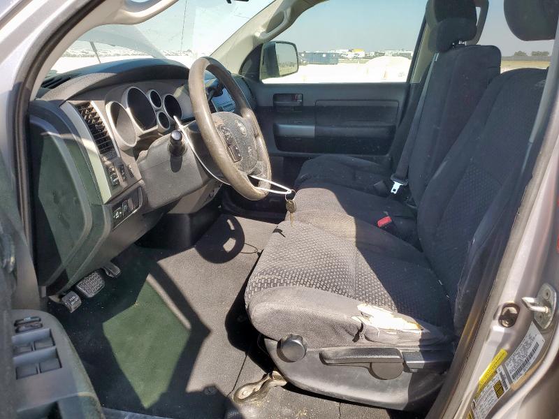 5TFRM5F13CX037158 - 2012 TOYOTA TUNDRA DOUBLE CAB SR5 SILVER photo 7