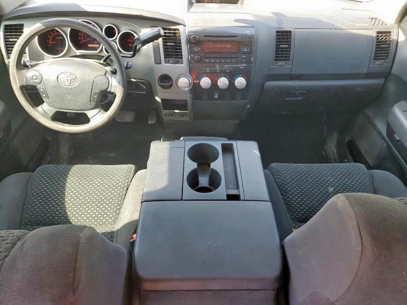 5TFRM5F13CX037158 - 2012 TOYOTA TUNDRA DOUBLE CAB SR5 SILVER photo 8