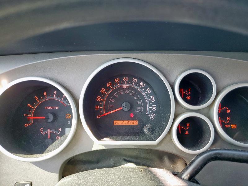 5TFRM5F13CX037158 - 2012 TOYOTA TUNDRA DOUBLE CAB SR5 SILVER photo 9