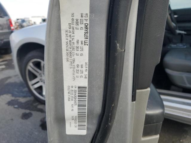 2B3KA43R28H304575 - 2008 DODGE CHARGER SILVER photo 12