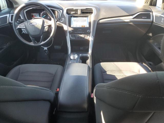 3FA6P0H7XKR210251 - 2019 FORD FUSION SE 白色 照片 8