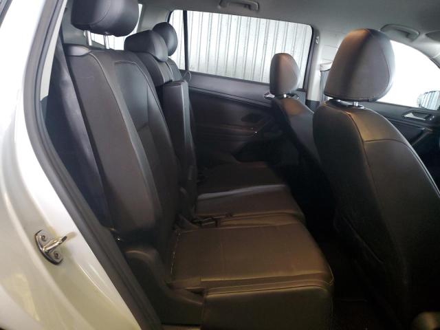 3VV3B7AX3JM214153 - 2018 VOLKSWAGEN TIGUAN SE ნაცრისფერი ფოტო 11